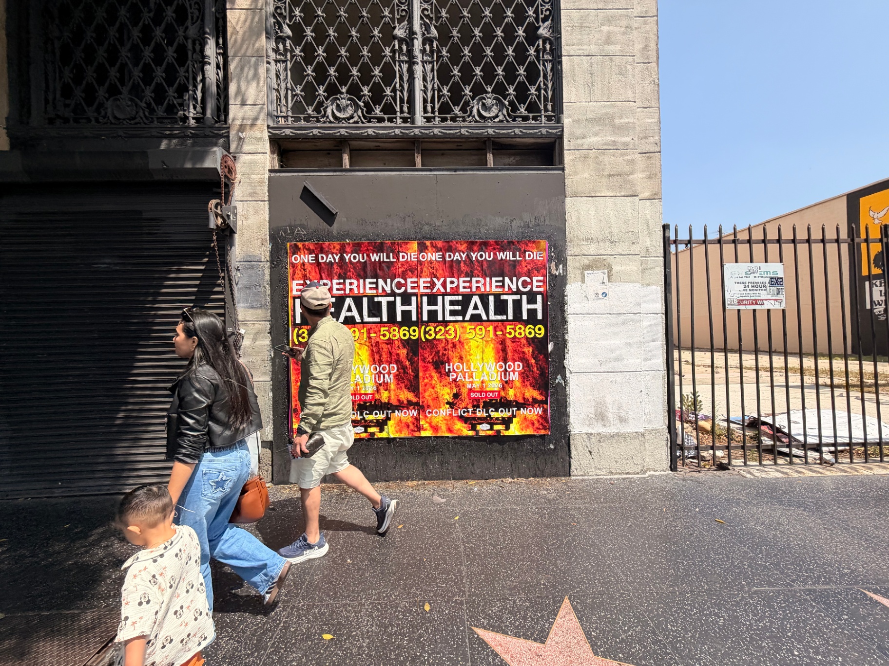 Album Drop / Hollywood